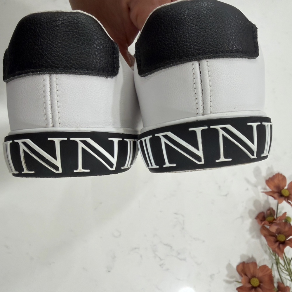 Disney White and Black Kids Sneakers - Picture 5 of 14